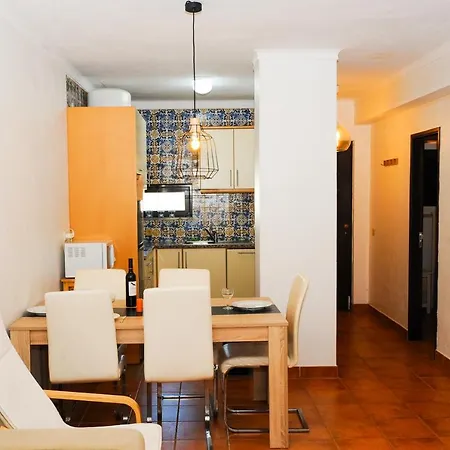 Apart. T2 Manuel * Albufeira